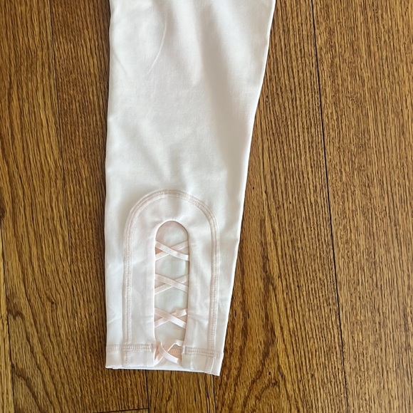 NWT Mono b Woman’s Light Pink Leggings Size M - Picture 5 of 7